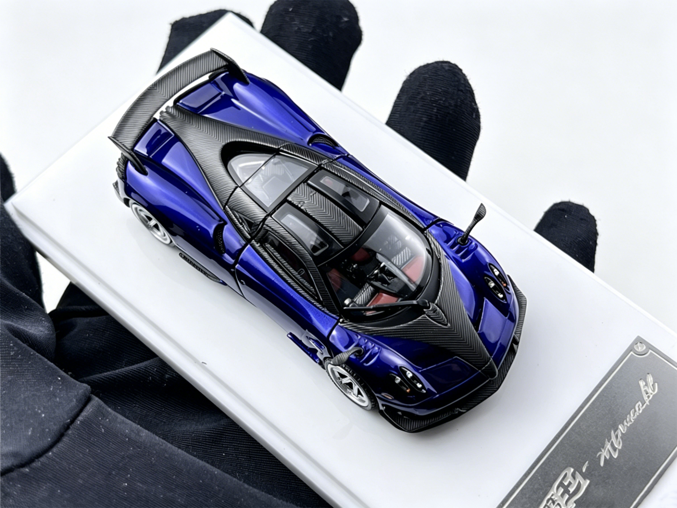 Die Cast Car 1 64 - Demon King Auto 1:64 Pagani Huayra